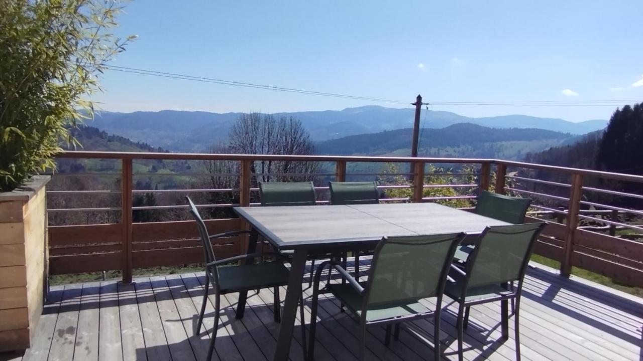Aux Balcons De La Vallee Soultzeren 外观 照片